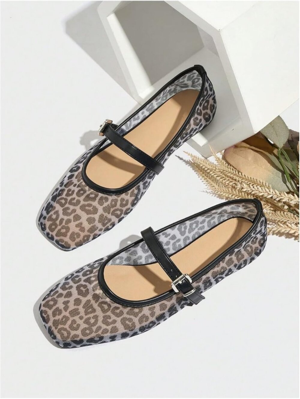 Women's Black Mesh Comfortable Trendy Square Closed Toe Mary Jane Ballet Flats - Picture 2 of 5